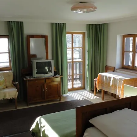 Гостевой дом Landhaus Schosser-brandler