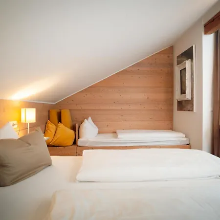 Schoesser-brandler Гостьовий будинок