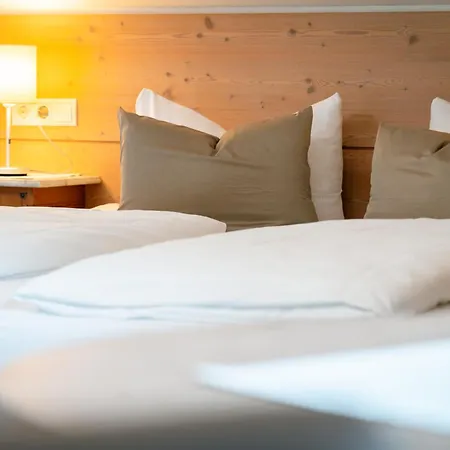 Schoesser-brandler 4* מאיירהופן