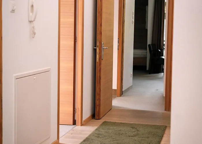 Schoesser-brandler Mayrhofen