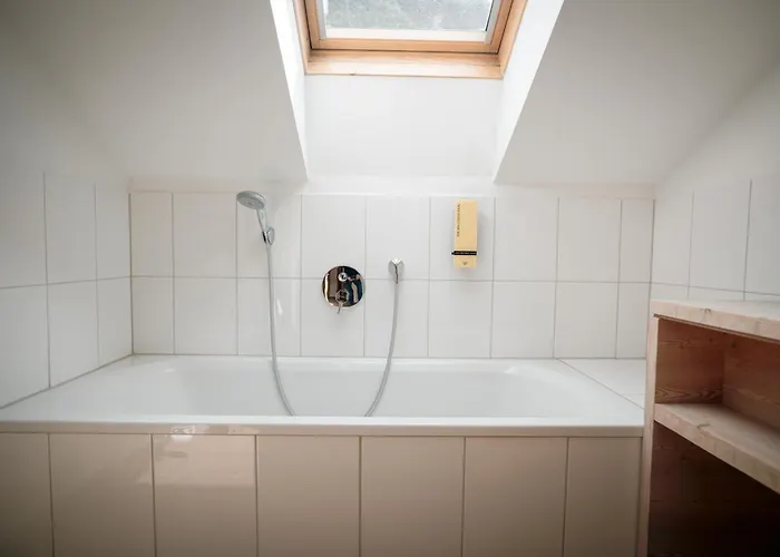 Schoesser-brandler Affittacamere 4*